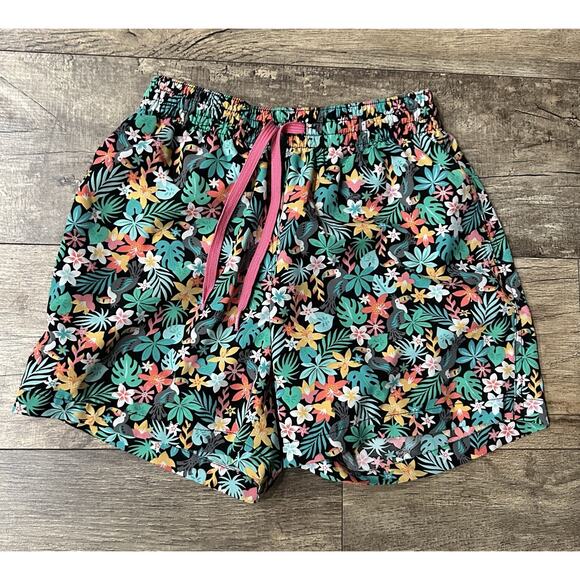 Chubbies The Bloomerangs XS 5.5” Inseam Black Floral Classic Swim Trunk - Picture 9 of 9